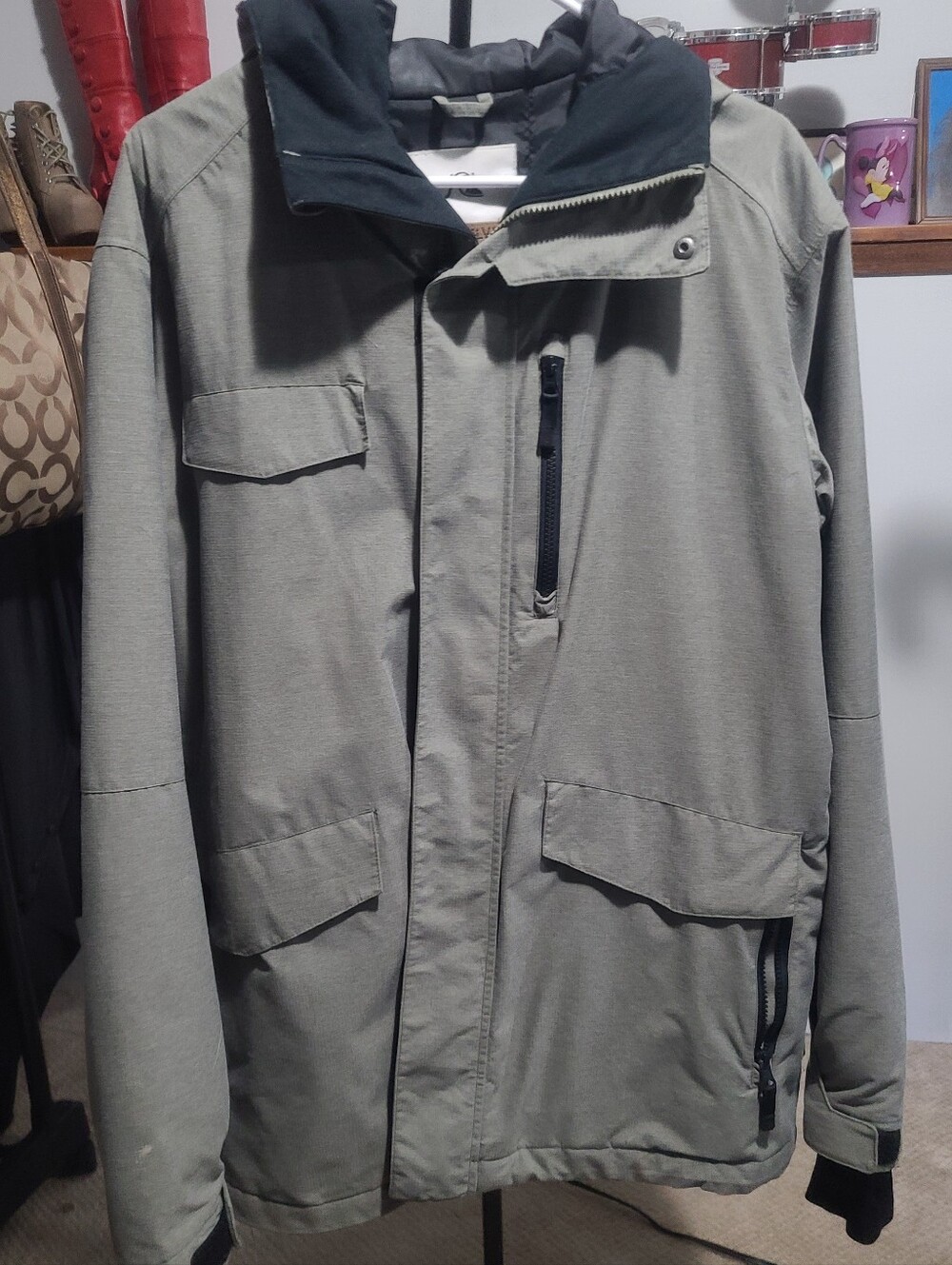 Quiksilver Utility Jacket in Olive Green with Hood